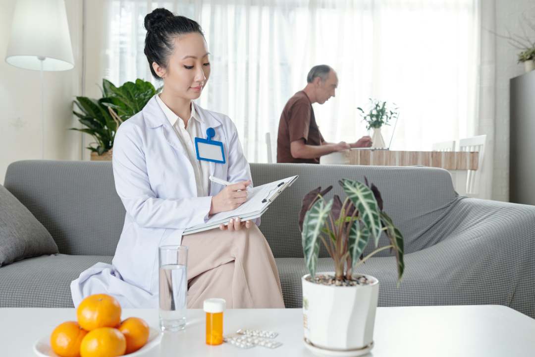woman clinician providing home health care for a patient with a stubborn wound that won't heal